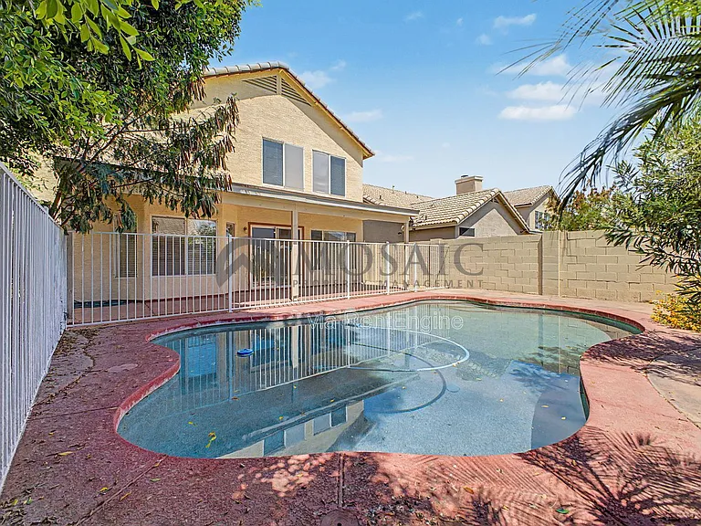 820 N Granada Dr — Photo 39