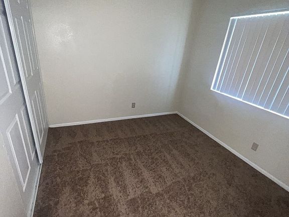4th image of 18492 Montezuma St #18