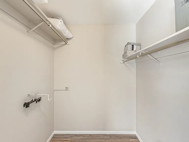 W Skyview Dr — Photo 23