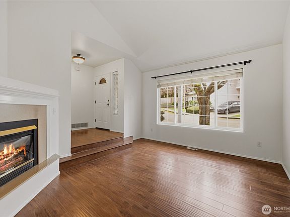 4th image of 8629 240th Street SW #C3