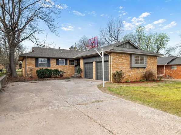 5612 NW 62nd St, Warr Acres, OK 73122