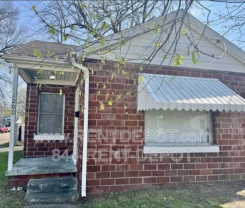 1st image of 1200 Marshall Ave