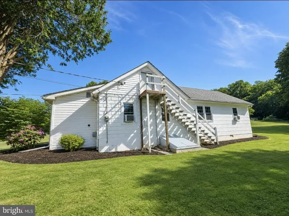 329 Whitehorn Ln, Aaronsburg, PA 16820