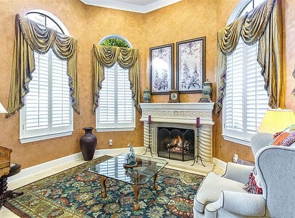 3rd image of 6413 Stillwater Ln