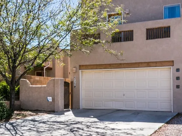 4904 Sun Cove Rd NE, Albuquerque, NM 87110