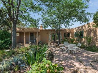 1561 Camino Amado, Santa Fe, NM 87505