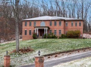 171 Manhasset Dr, Port Matilda, PA 16870