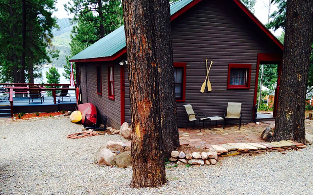 2 bed, 900 sqft, $1,350 — Photo 1