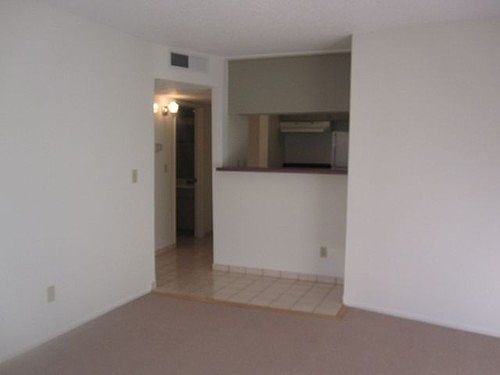 5th image of 3600 Bagley Ave APT 206