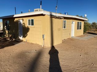 1175 Dakota Ln, Landers, CA 92285