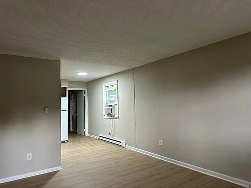 3326 Sandy St Photo 1