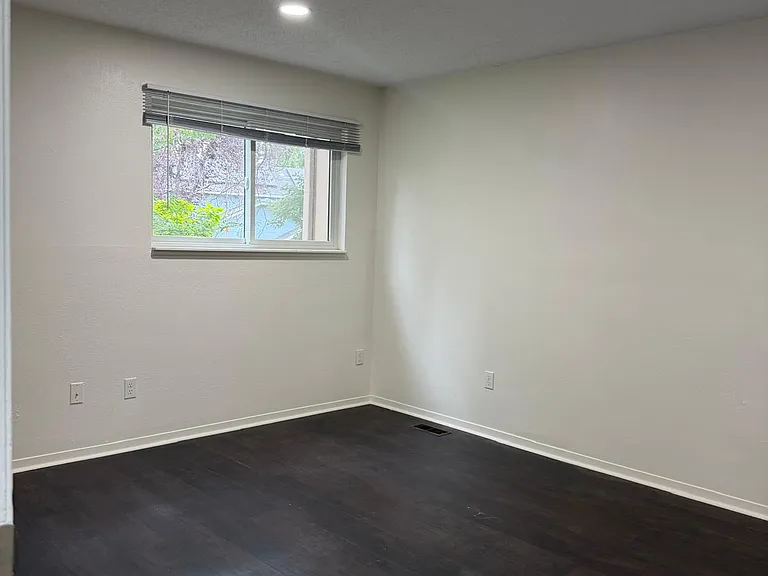 6545 Kalua Rd #202D — Photo 8