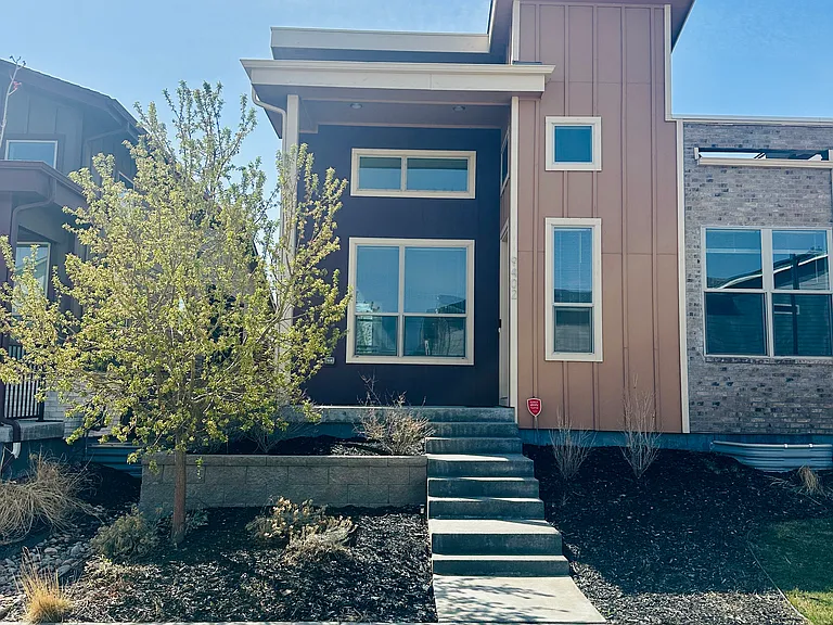 9402 E 58th Pl — Photo 1