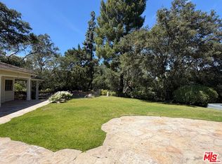 3301 Oakdell Rd, Studio City, CA 91604