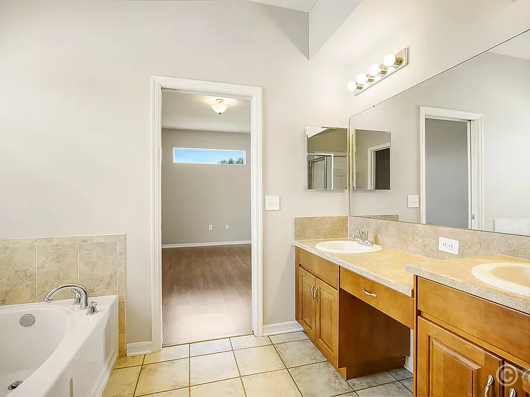 13716 Rothman Tate Pl — Photo 16