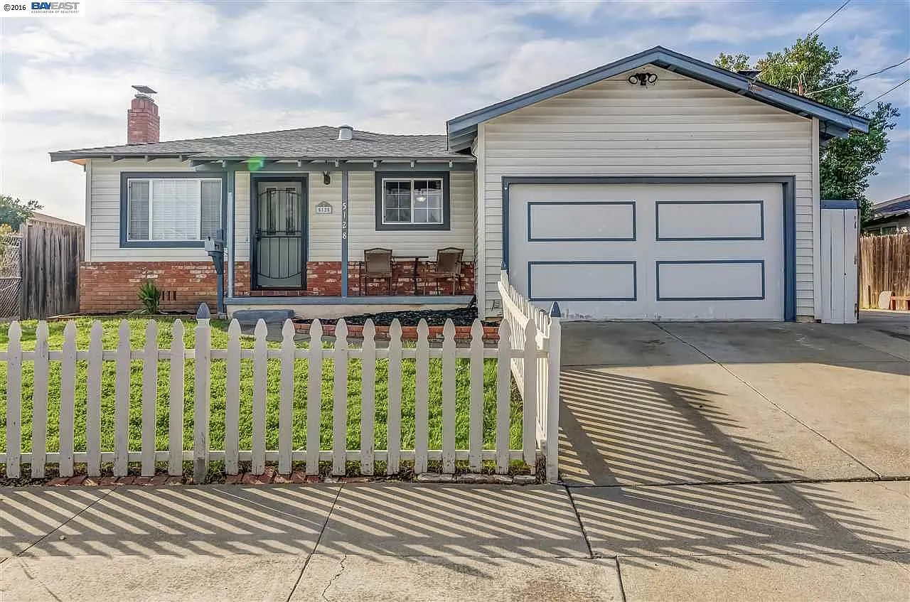 5128 Belle Dr photo 1