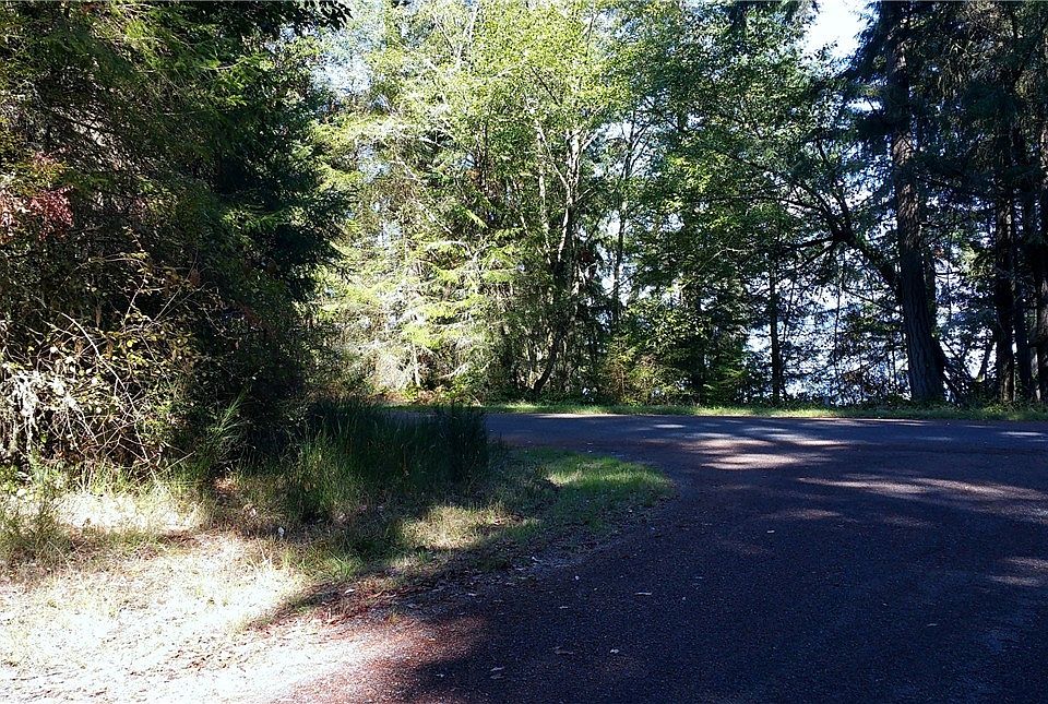 1st image of 10301 Matthews Way