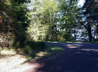 10301 Matthews Way, Anderson Island, WA 98303