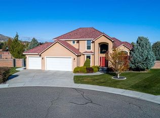 1209 Cameo Dr, Richland, WA 99352