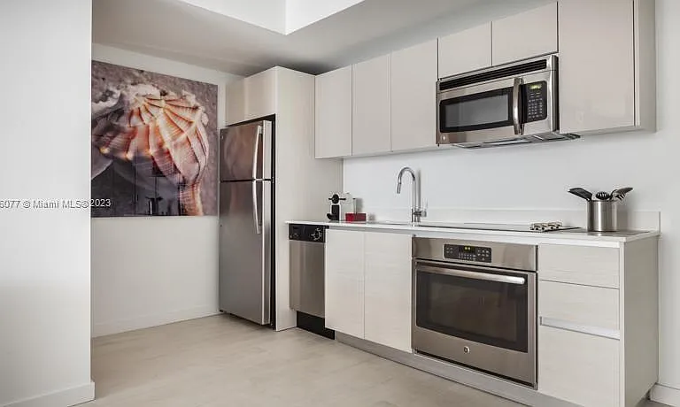 2602 E Hallandale Beach Blvd #R310 — Photo 3