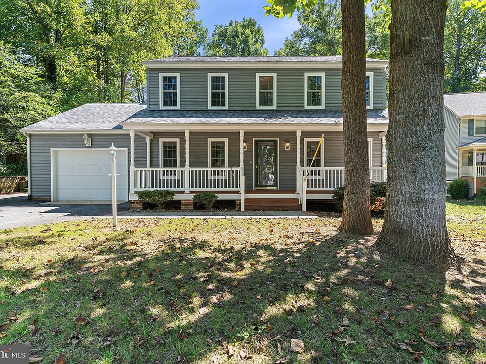 1st image of 3015 Constitution Dr