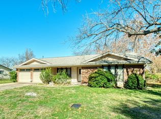 108 Fairlane Dr, Round Rock, TX 78664