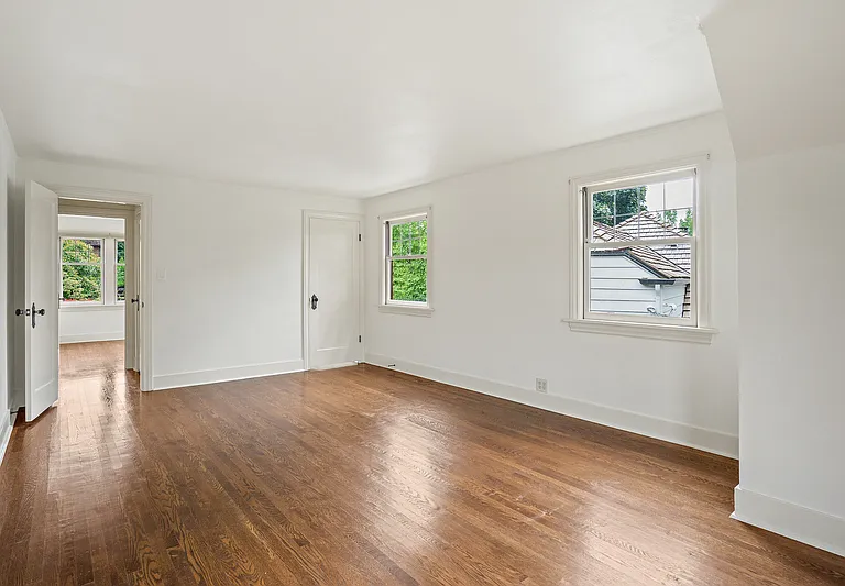 4208 51st Ave NE — Photo 21