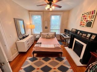 2011 1/2 W Grace St #C, Richmond, VA 23220