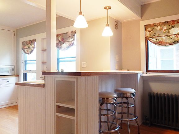 5th image of 2110-12 N Hi Mount Blvd