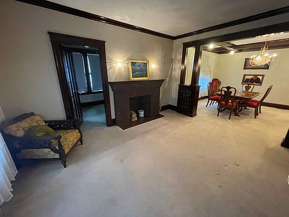 2nd image of 51 Richmond Ave #1