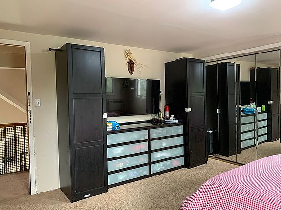 2nd image of 2138 Village Dr