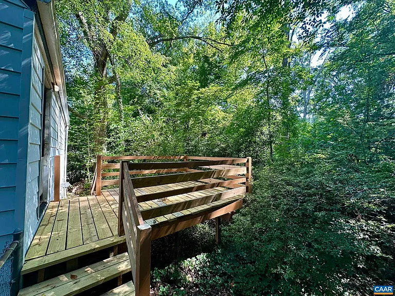 2337 Highland Ave — Photo 2