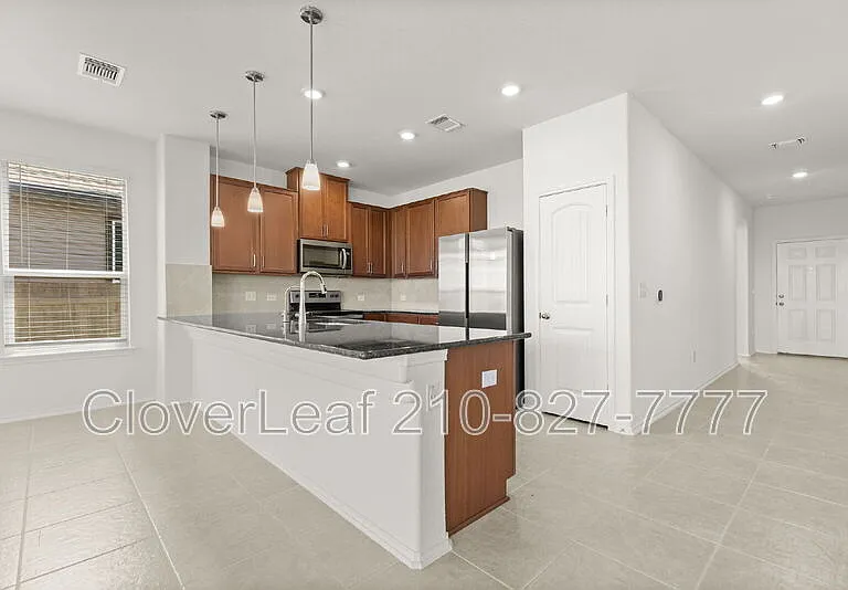 8111 Knoxville Trl — Photo 6