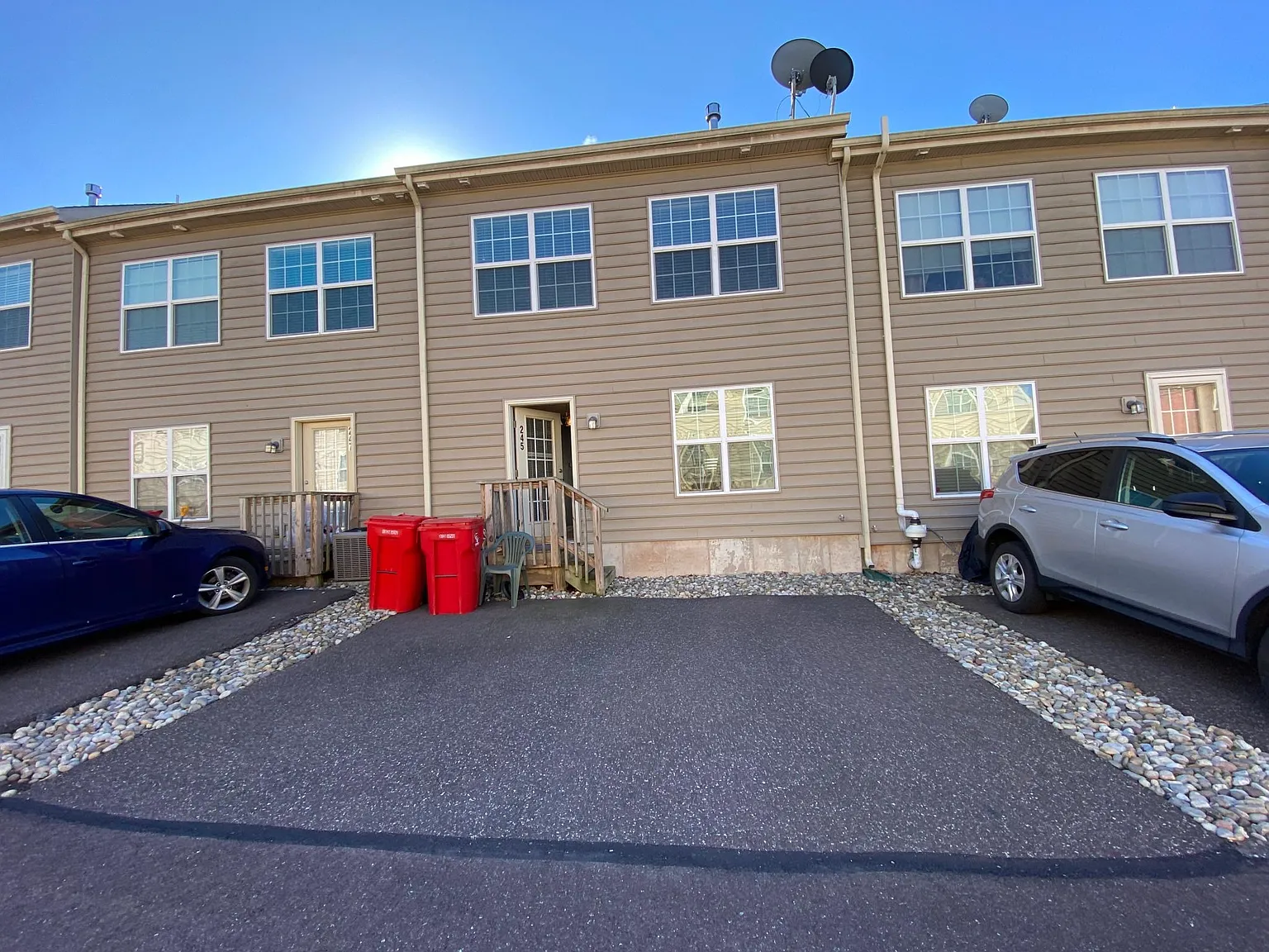 245 Peach St — Photo 3