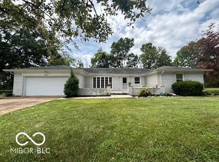 6261 Lakeland Ln, Indianapolis, IN 46234