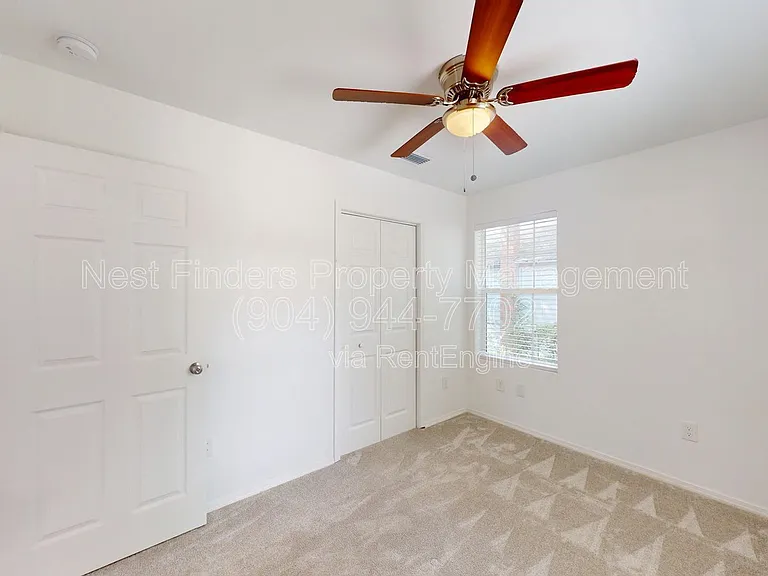 2220 Flesher Ave — Photo 8