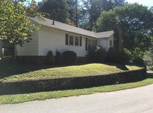 252 Mills Branch Rd, Sylva, NC 28779