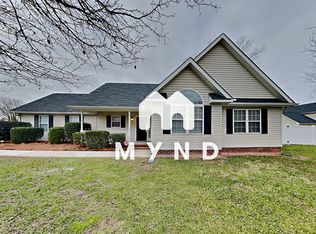 816 Saint Andrews Pl, Concord, NC 28025
