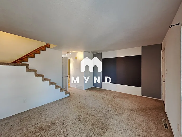 80 Lansing St — Photo 3