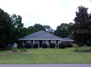 3109 Ellen Dr, Semmes, AL 36575