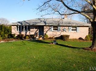 5096 Homestead Dr, Coopersburg, PA 18036