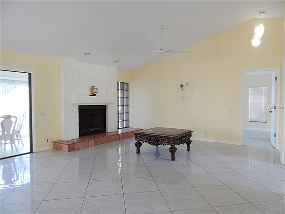 4th image of 7712 9th Avenue Dr NW