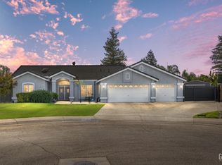 5215 Glacier Canyon Ct, Bakersfield, CA 93313