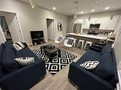 1st image of 14 Trenton St APT 2
