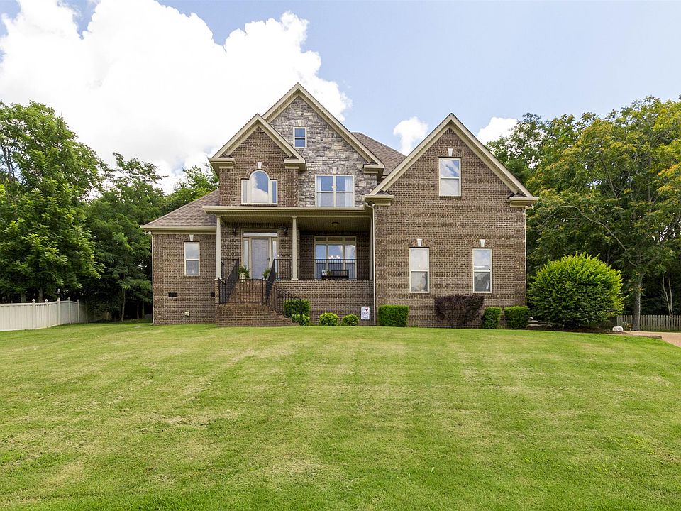 1st image of 107 Kearney Ct