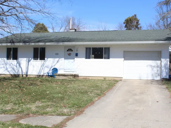 831 Orchid Pl, Peru, IN 46970