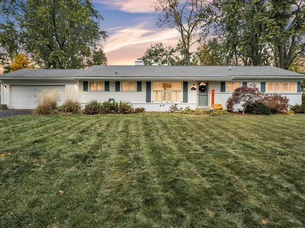 5402 Cambourne Pl, West Bloomfield, MI 48322