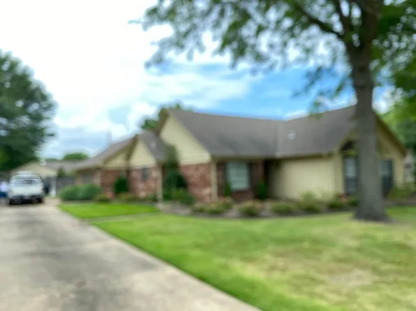 304 Georgetown Dr, West Memphis, AR 72301