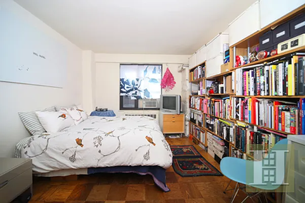 Rented by Halstead Real Estate | media 7