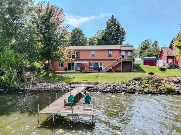 164 Country Club Dr, Lake Park, IA 51347